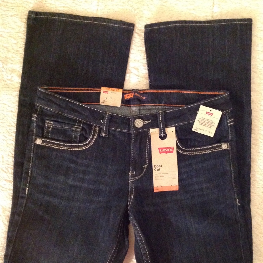 Levi's Denim True Blue Jeans 💙 - Picture 3 of 6